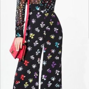 Not selling looking for these pants